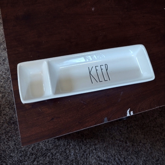 Tray